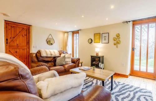 Holsworthy Casa | 2 Bed in Holsworthy GMEAD