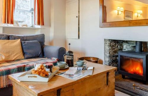 Polruan Casa | 2 Bed in Polruan PC033