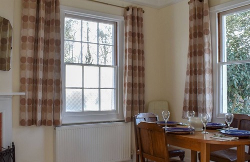 Felixstowe Cabaña | 2 bedroom accommodation in Felixstowe