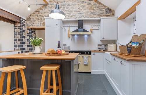 Pentrefelin Cabaña | Alojamiento de 2 habitaciones en Llandeilo