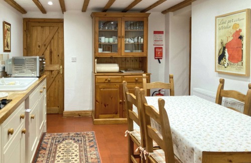 Padeswood Cabaña | Alojamiento de 2 habitaciones en Dobshill, near Chester