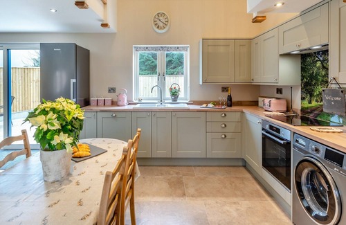 Melbourne Cabaña | 2 bedroom accommodation in Melbourne, Derby