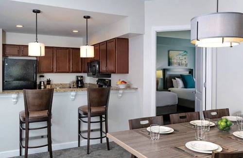 Downtown San Antonio Complejo | 2 Bedroom at Wyndham La Cascada Resort - On the River Walk!