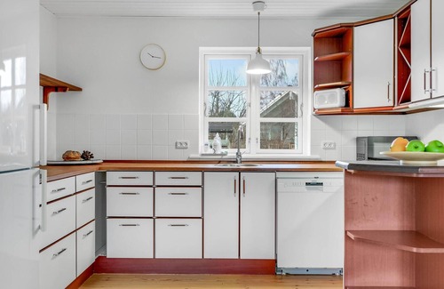 Dronningmolle Casa | 2 bedroom awesome home in Dronningmølle