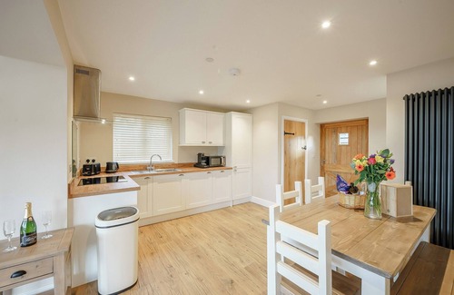 Llantilio Pertholey Cabaña | Alojamiento de 2 habitaciones en Llantilio Pertholey