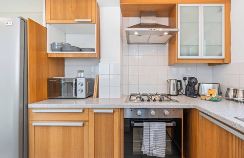 London Borough of Bromley Casa | 2 Bedroom House | Close to Bromley South Station | Free Parking