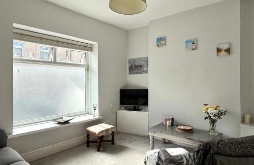 Penarth Casa | 2 Bedroom House Penarth Town Centre