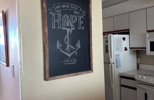 Ash Condominio | 2-bedroom penthouse in North Myrtle Beach with two-story balcony and indoor pool