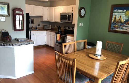 Parker Lane Condominio | 2 dormitorios 2 baños condominio cerca del centro