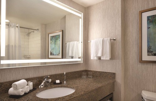 Luckie-Marietta District Hotel | 2 Connecting Suites at a Hotel