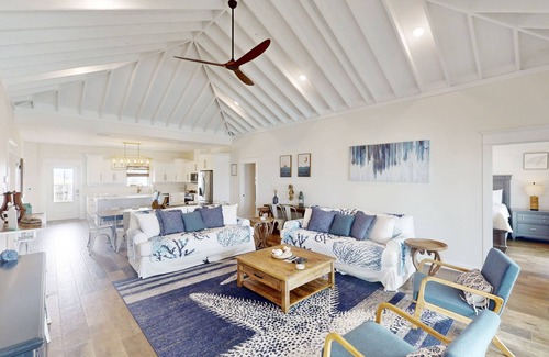 Dauphin Island Casa | 2 dog-friendly beach houses right on the sand w/private heated pool & elevator