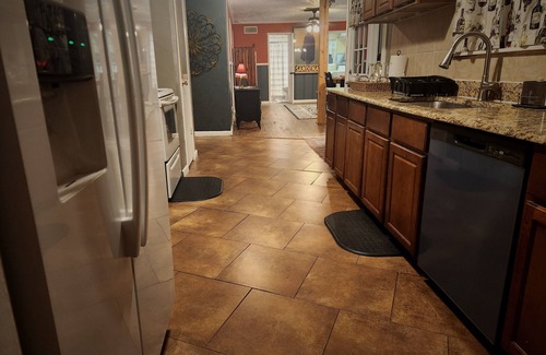 Meadowbrook Casa | 2 KING BEDS! and near a Golf course