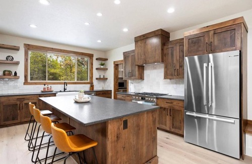 Donnelly Cabina | 2 Masters/Hot Tub/Minutes To Lake/Tamarack/FirePit