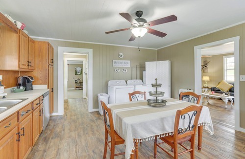 Lineville Casa | 2 Mi to Lake: Lineville Farmhouse w/ Fire Pit