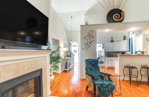 Cordova Casa | 2 Mi to Shelby Farms: Charming Family Home w/ Yard