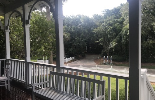 Kiawah Island Casa | 50 yardas a la playa y piscina; Tranquilo, espacioso y tranquilo 3 Bd / 3 Ba; Perfecto para familias