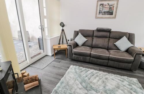Llangefni Casa | 2 Mountain View