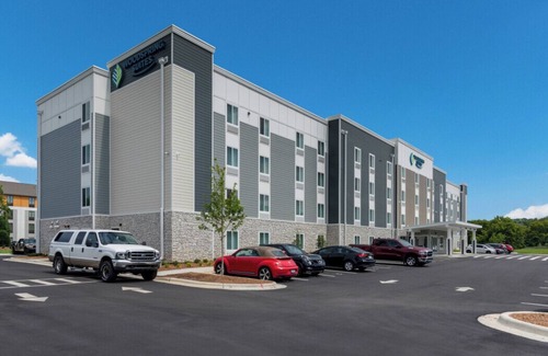 Lowell Hotel | 2 Pet-Friendly Suites with Free Parking Near Frisco Station Mall