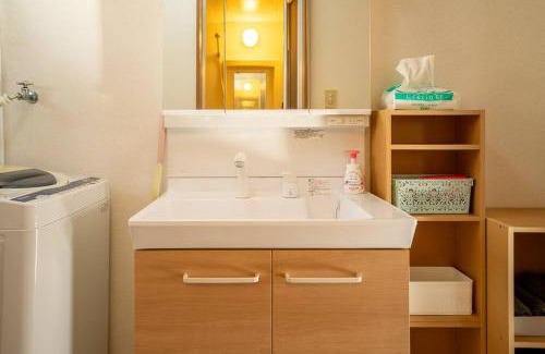 Sakura Apartamento | 202号室貸切!2DK/京成佐倉駅徒歩3分・電車成田空港20分・京成上野直結!厨房/風呂/洋室/4名