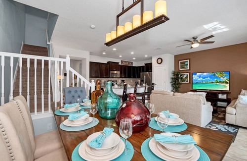 Four Corners Casa | 2030 Majorca Drive