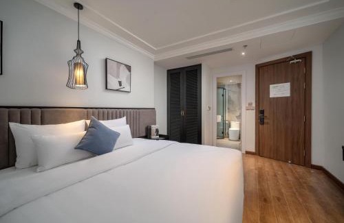 Ba Dinh Hotel | 22 Land Hotel