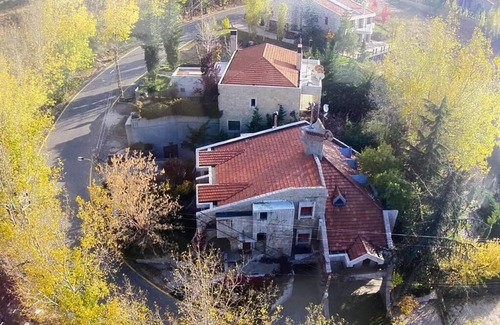 Kfardebian Chalet De Esquí | 220sqm Duplex Chalet - Faqra Club