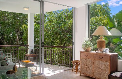 Casuarina Apartamento | 241 Santai - Balinese Resort Apartment by uHoliday