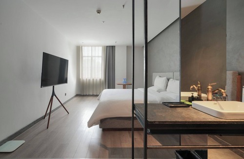 Lianhu Hotel | 24H COLOR HOTEL Minjie Road