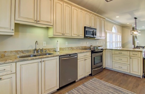 Ocean Point Casa | ¡Recientemente renovado! Pure Joy - Casa 3BR en la exclusiva comunidad de Ocean Point en Wild Dunes. Sportscard ¡Crédito de $ 250 para equipo de playa!