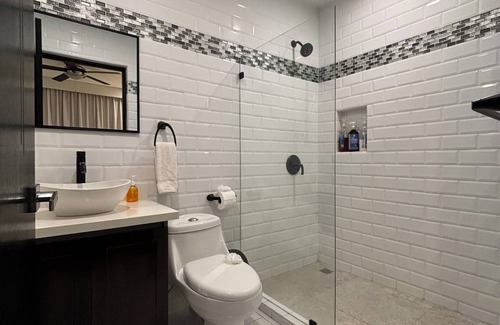 Jacó Complejo | 26 ROOM ALL-INCLUSIVE VIP MEGA LUXURY RESORT : 2 House Combo/Chef/Gym/Beach