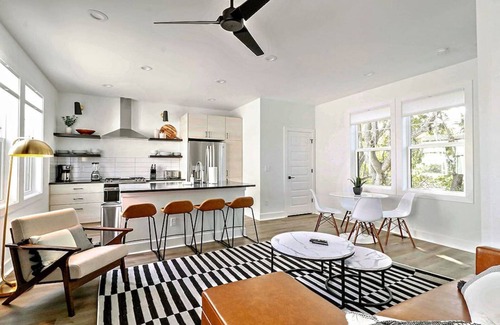 Northeast Virginia Beach Villa | 26th and Pacific with Ocean Views!