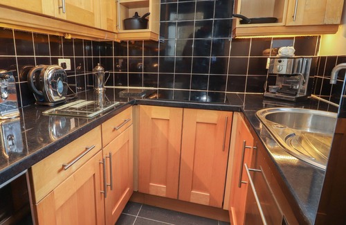 Brymbo Cabaña | 27 Green Road