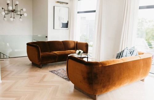 Nashville Villa | 2800 · ✨DOWNTOWN MANSION ROOFTOP HOT TUB ELEVATOR THEATRE