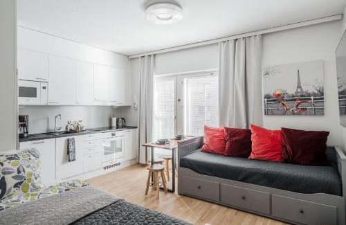 Turku Apartamento | 28m2 condo & own parking place indoors