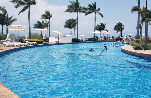 Nuevo Vallarta Condominio | 2bd,2.5bath condo GrandLuxxe