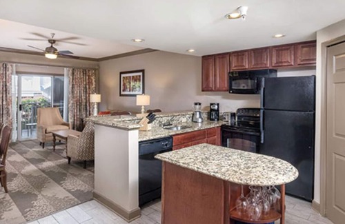 Pennington Bend Complejo | 2BD/Nashville - Pool, Gym, Kitchen, Jet Tub, WiFi!