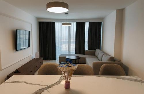 Trikomo Apartamento | 2Bedroom Apartment in Grand Sapphire Complex Featuring a Pool and Casino