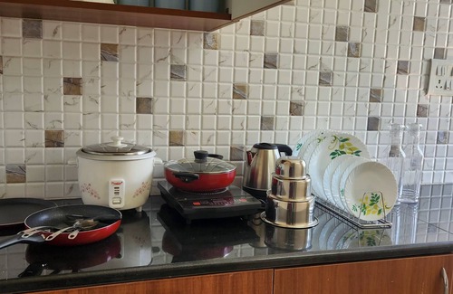 Mysore Apartamento | 2BHK Spacious flat by SR RENTON COMFORNT @ Vijayanagar Mysore