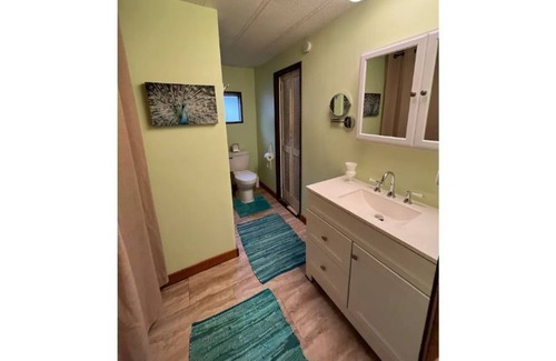 Keystone Heights Cabaña | 2BR/2BA Quiet Lakefront Cottage