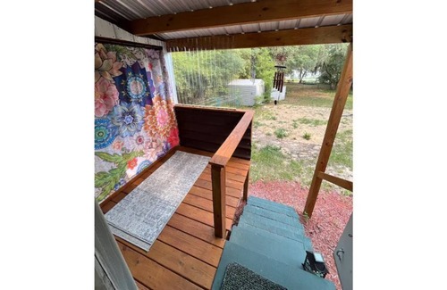 Keystone Heights Cabaña | 2BR/2BA Quiet Lakefront Cottage