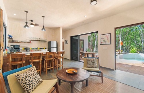 Chemuyil Villa | 2BR Jungle Retreat wtih Pool near Akumal & Tulum