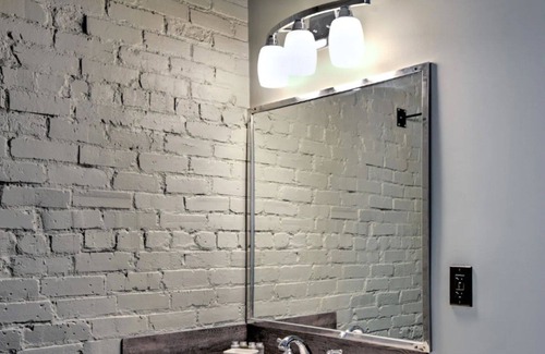 Hickory Casa | 2nd Street Inn Room #12