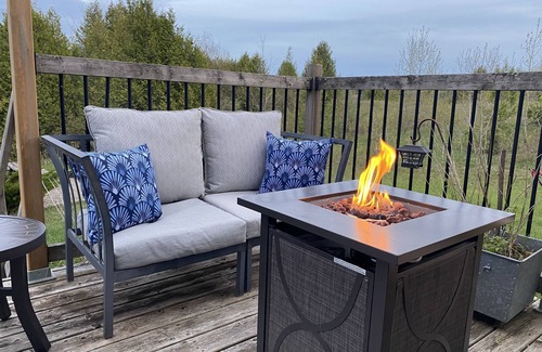 Grey Highlands Chalet De Esquí | Hermoso Blue Mountain Ski Haven en el lago