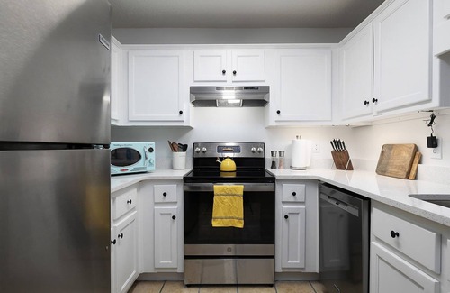 Mount Berry Casa | 3 Bed 2 Bath Renovated Cozy Rustic Home