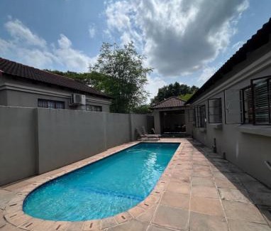 Nelspruit Villa | 3 Bed home Nelspruit Golden Crescent