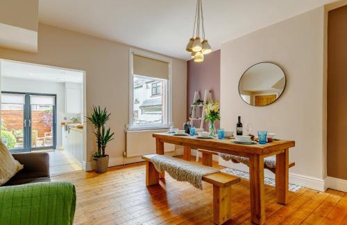 Chapel en le Frith Casa | 3 Bed in Chapel-En-Le-Frith 88180