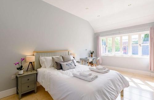 Ledsham Casa | 3 Bed in Chester 82909