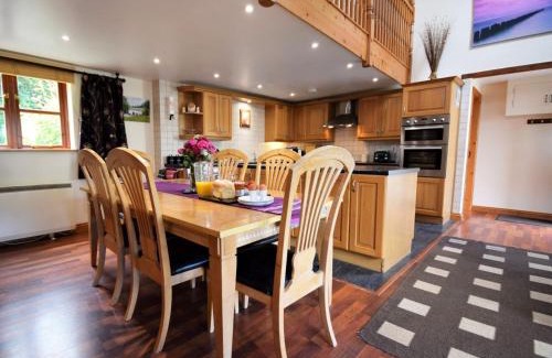 Kingswear Casa | 3 Bed in South Molton HBEER