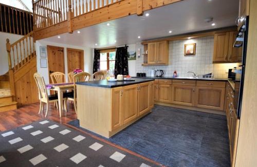 Kingswear Casa | 3 Bed in South Molton HBEER