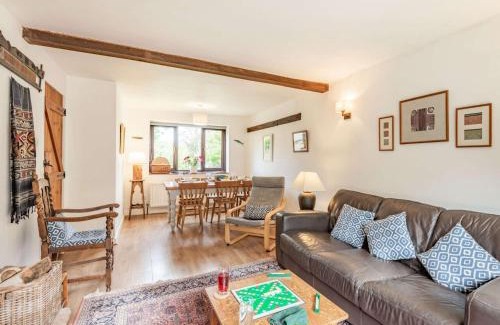 Winfrith Newburgh Casa | 3 Bed in Winfrith Newburgh DC108